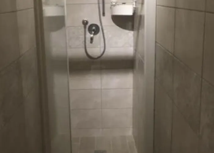 Alley's Haus By Interhome * Κατάνια